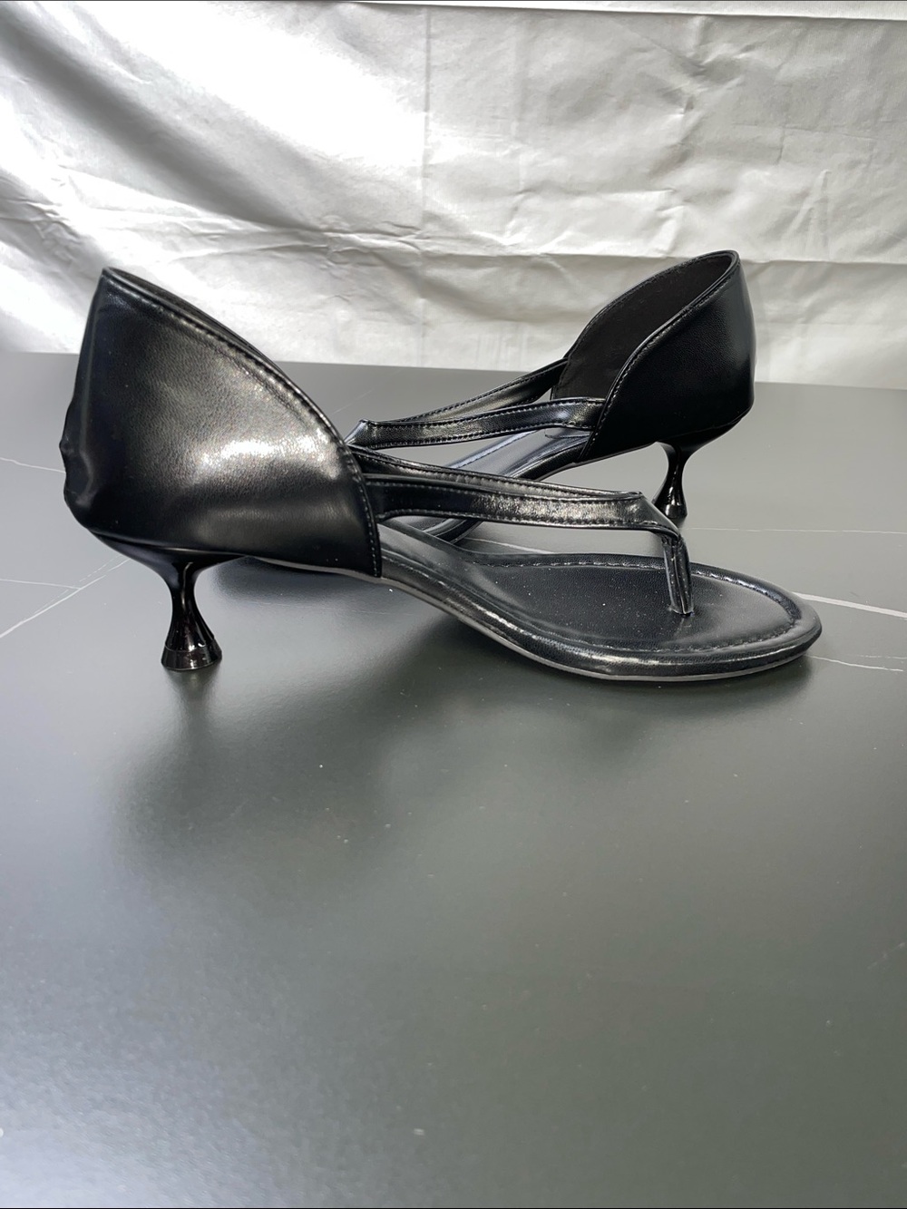 SDEMIN BLACK THONG KITTEN HEELS FTL-09-071